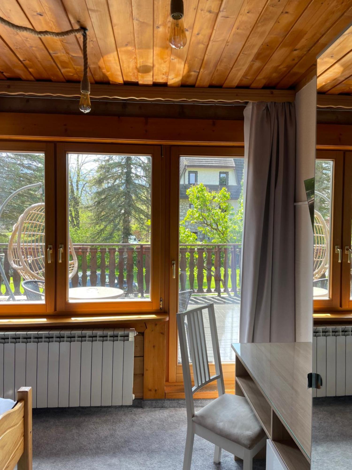자코파네 윌라 엔타로우카 B&B 외부 사진